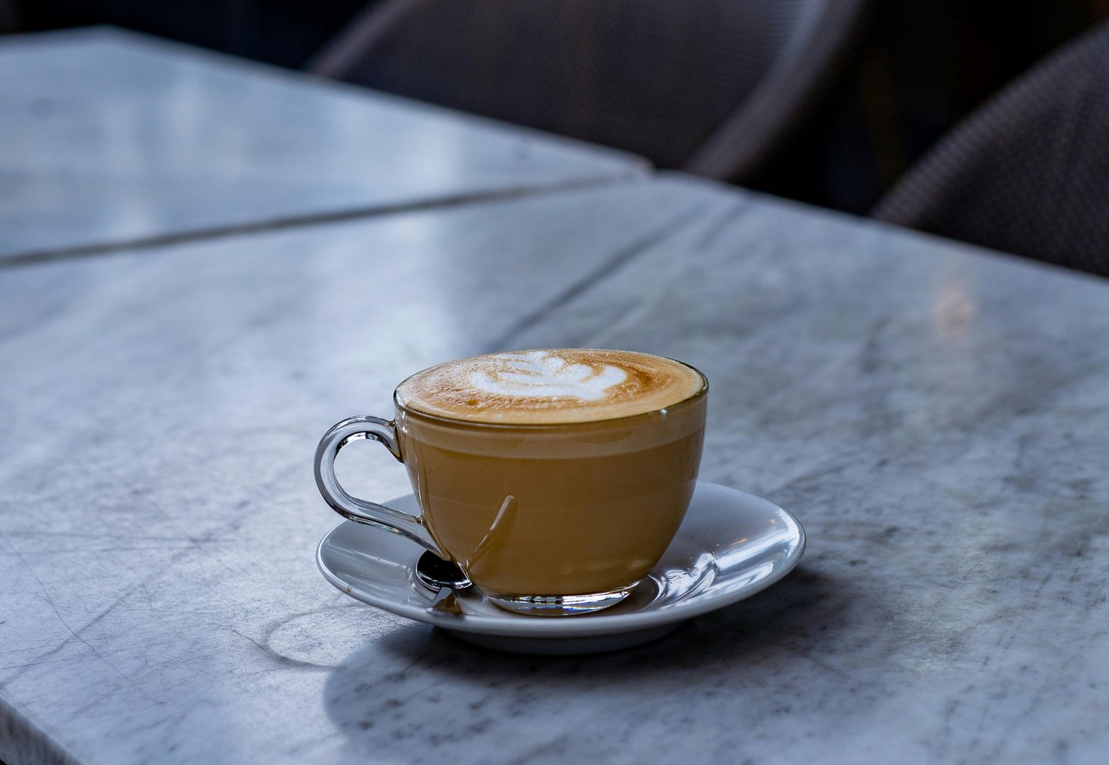 A minimalist coffee-themed high-resolution wallpaper, 48 of 63.